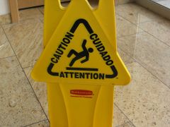 Rutschig Warnschild Rutschig Warnschild