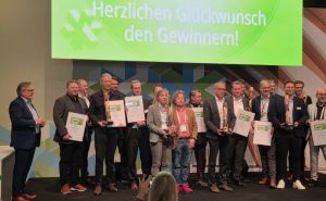 Foto © Preisverleihung und Preisträger des woody award zum 18. Branchentag Holz