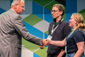 Foto © 3. Platz: Holz-Junge